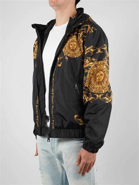 giubbotto pelle uomo versace|Giacche. Giubbotti Versace Jeans Couture Pelle per Uomo.